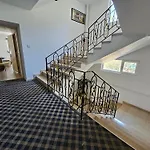 Park Palace Kirenia