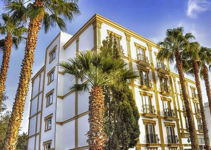 ホテル Park Palace 3*