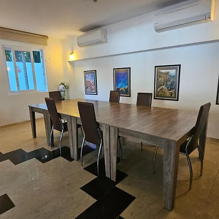 Park Palace 호텔 3*