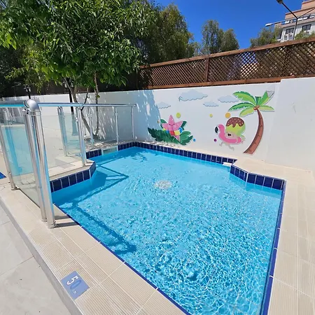 Hotel Park Palace Kyrenia (Northern Cyprus)