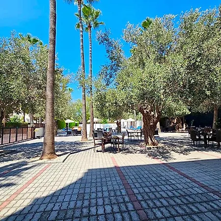 Park Palace Kyrenia (Northern Cyprus)