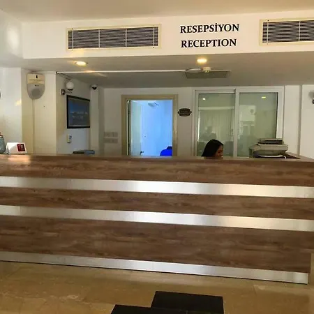 Park Palace 키레니아