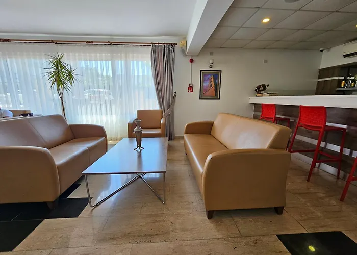 Park Palace キレニア