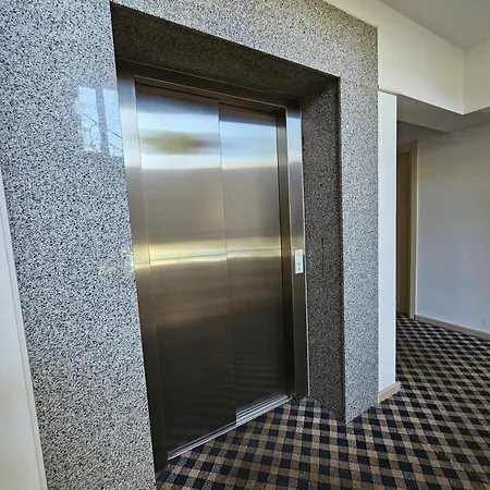 Park Palace מלון 3*