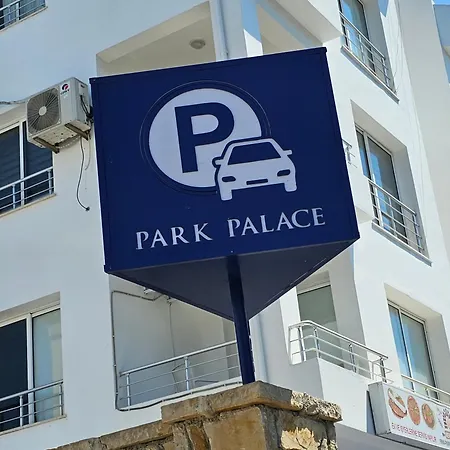 Park Palace 3* קיירניה
