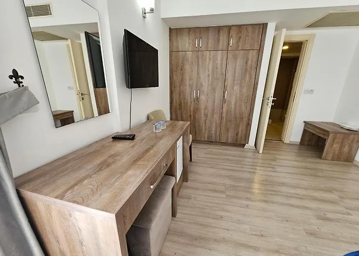 Park Palace Hotel Kyrenia (Northern Cyprus)