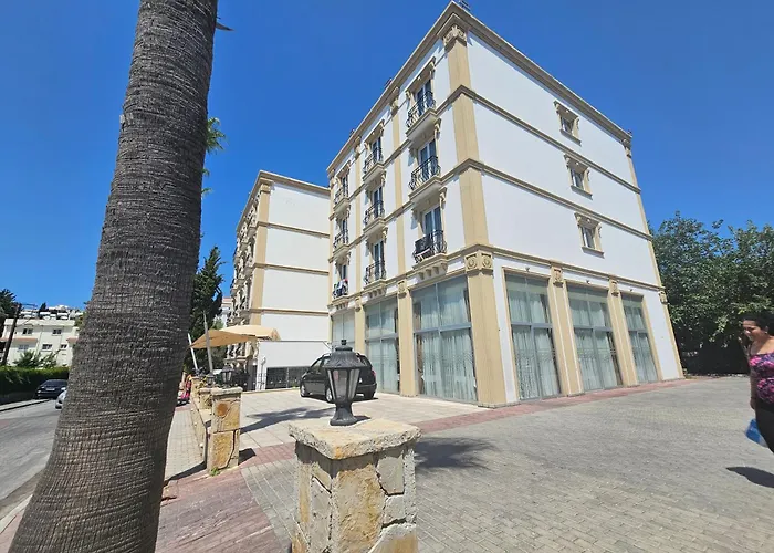 Hotel Park Palace 3*