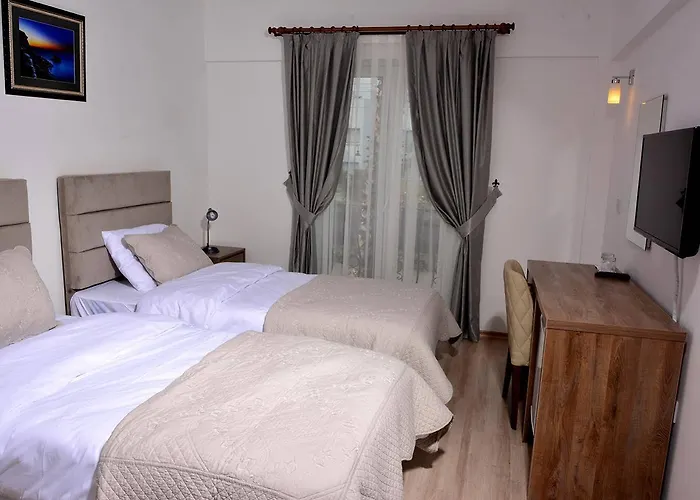 Hotel Park Palace Kyrenia (Northern Cyprus)